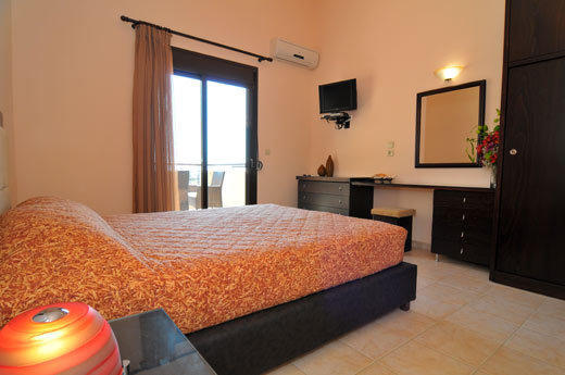 Golden Sunrise Apartments Chrysi Ammoudia Ngoại thất bức ảnh