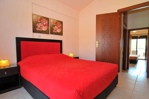 Golden Sunrise Apartments Chrysi Ammoudia Phòng bức ảnh